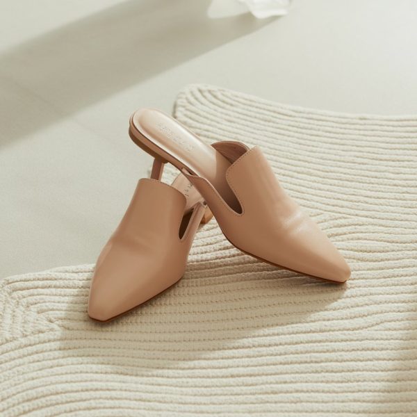a-sophisticated-product-photograph-sh